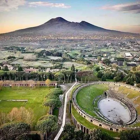 Apartment Flat Vesuvio View Near Ruins, Freeparking!